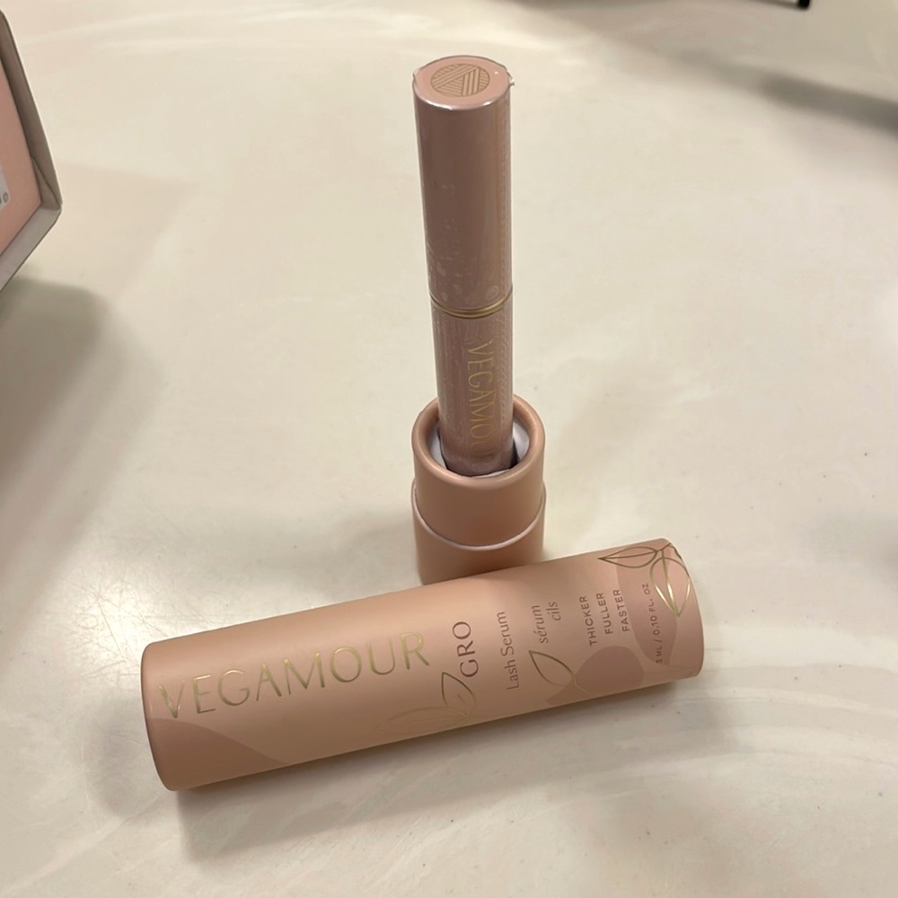 Vegamour gro Lash Serum, never been opened